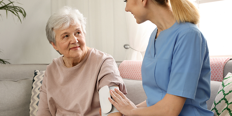Ensuring Quality Care: How to Choose the Right Home Nursing Service